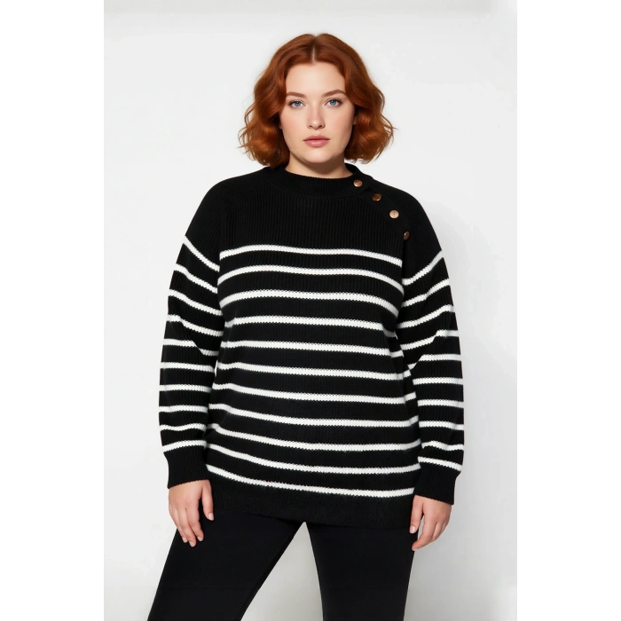 Kadın Siyah Çizgili Gold Düğme Detaylı Şardon Akrilik Bisiklet Yaka Triko Kazak Kışlık Günlük Giyim