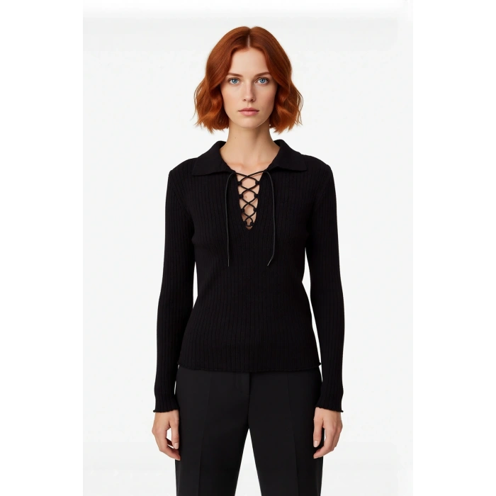 Kadın Siyah Fitilli Triko Üst Fitted Kesim Polo Yaka Bağlamalı Günlük Şık Kombinler İçin İdeal