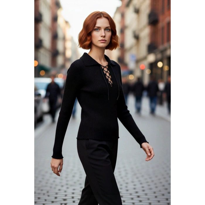 Kadın Siyah Fitilli Triko Üst Fitted Kesim Polo Yaka Bağlamalı Günlük Şık Kombinler İçin İdeal