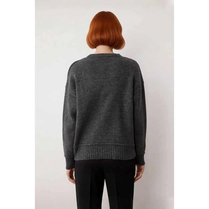 Kadın Soğuk Havaların Kurtarıcısı Oversize Kalın Düz Desen Triko Kazak Düşük Kol Gri Kaliteli