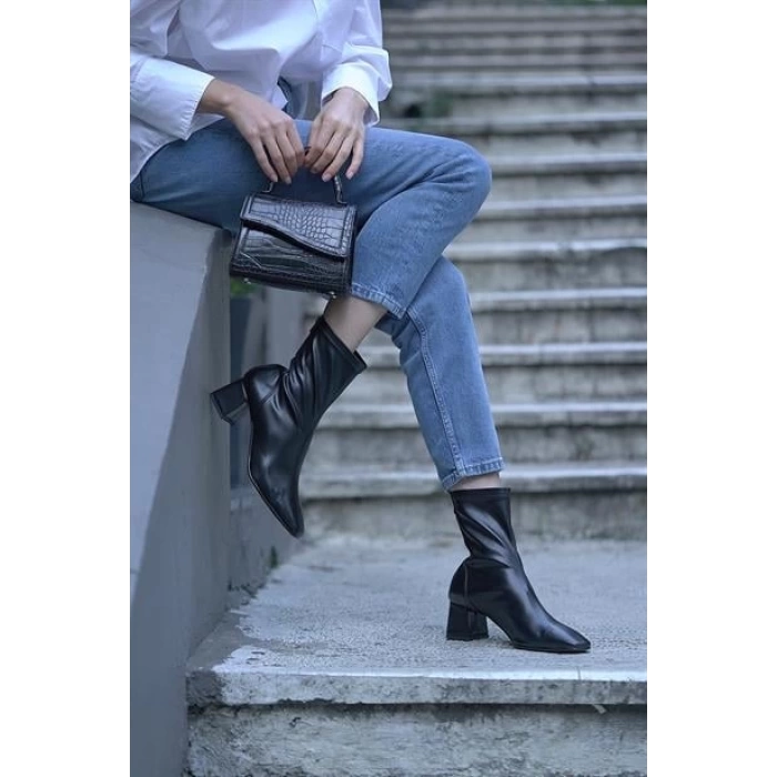 Kadın Streç Küt Model Bootie Siyah