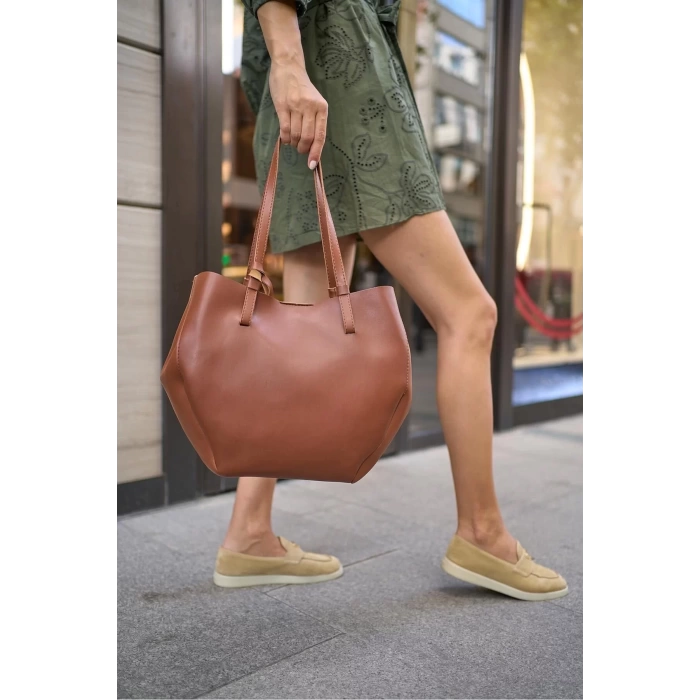 Kadın Suni Deri Geniş Omuz Çantası Çıkarılabilir Cüzdanlı Günlük Kullanım Modern Stil Rahat Ve Şık