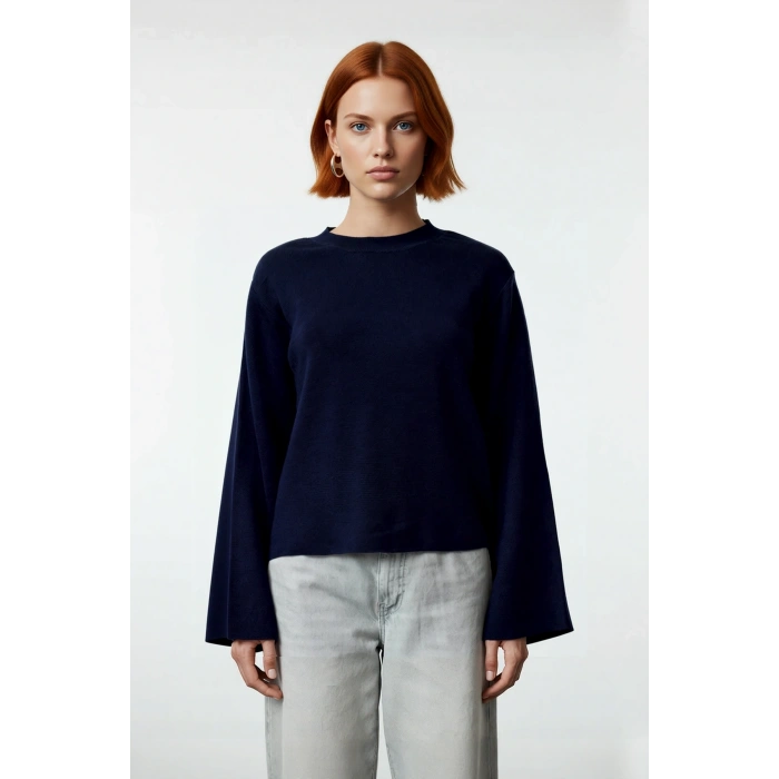 Kadın Sürdürülebilir Akrilik Materyal Regular Kalıp Uzun İspanyol Kol Triko Kazak Kış Modası