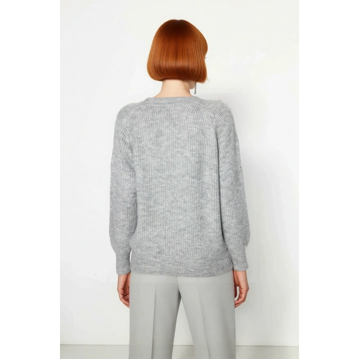 Kadın Taş Detaylı Yumuşak Dokulu Regular Kalıp Bisiklet Yaka Kışlık Triko Kazak Günlük Ve Şık