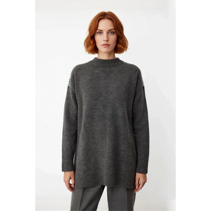 Kadın Tesettür Giyim İçin Regular Kalıp Düşük Kol Bisiklet Yaka Taş Detaylı Triko Kışlık Kazak