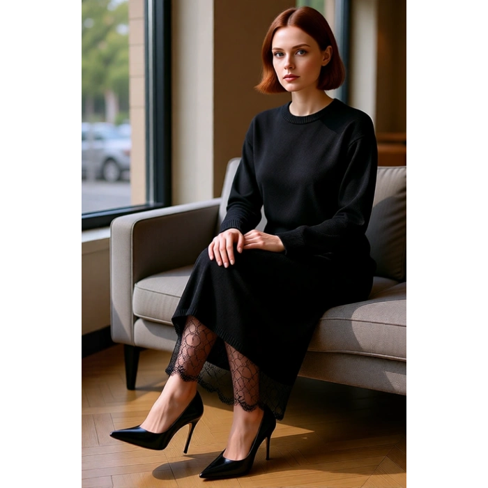 Kadın Tesettür Giyim Maxi Triko Elbise Dantel Etek Ucu Detaylı Bisiklet Yaka Rahat Ve Şık Kışlık