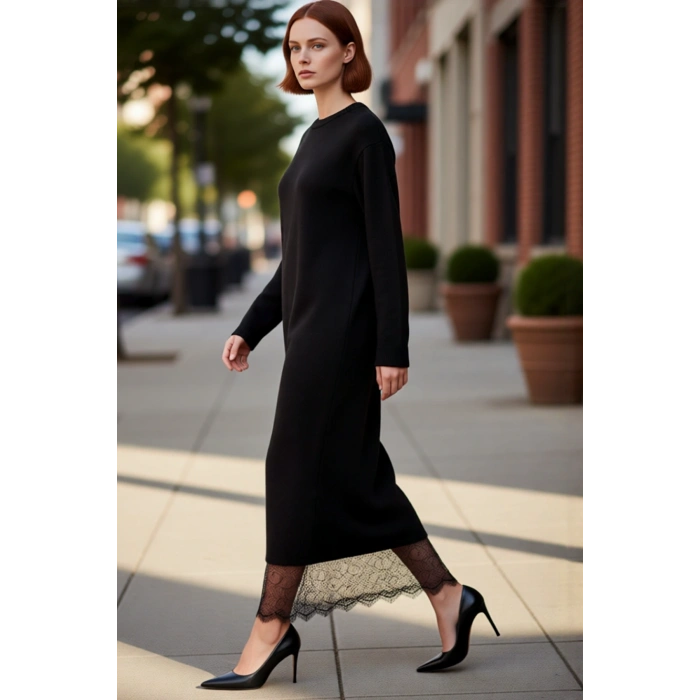 Kadın Tesettür Giyim Maxi Triko Elbise Dantel Etek Ucu Detaylı Bisiklet Yaka Rahat Ve Şık Kışlık
