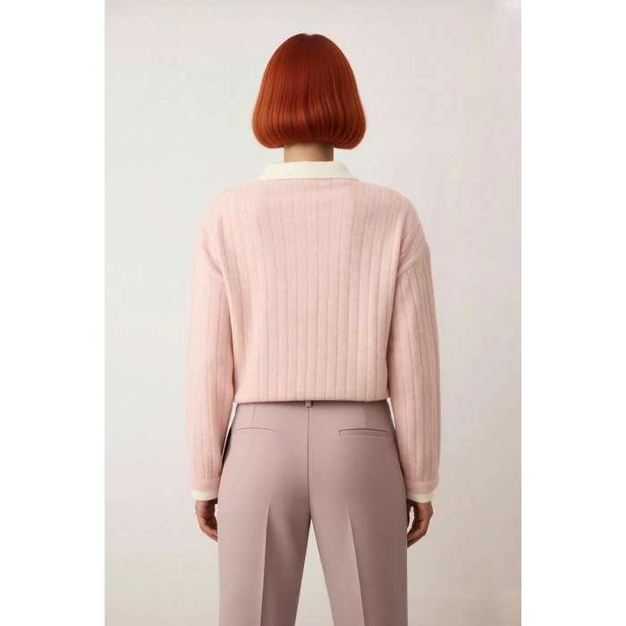 Kadın Tesettür Pembe Renk Bloklu Regular Kalıp Ribana Triko Polo Yaka Düşük Kol Kazak Kaliteli