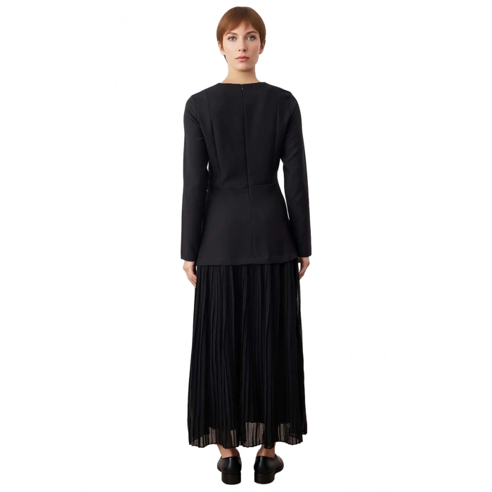 Kadın Tesettür Şık Siyah Maxi Boy Dokuma Elbise Bisiklet Yaka Uzun Standart Kol Gece Kombinleri