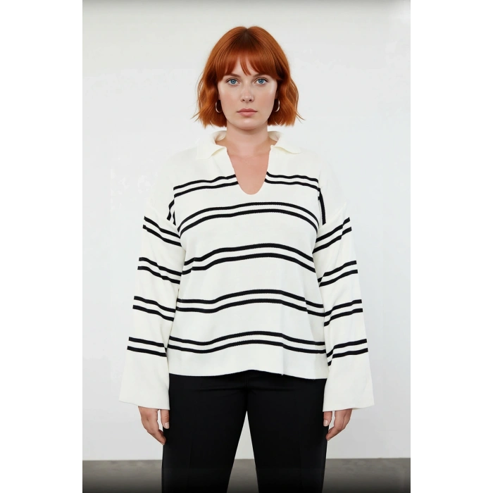 Kadın Triko Çizgili Polo Yaka Kazak Relaxed Kesimiyle Konforlu Ve Şık Bir Kış Kombini Yaratır