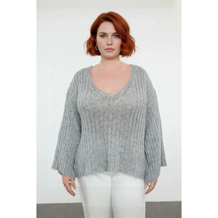 Kadın Triko V Yaka Düz Fitilli Kazak Günlük Kullanım İçin İdeal Regular Kalıp Düşük Kol Tasarım