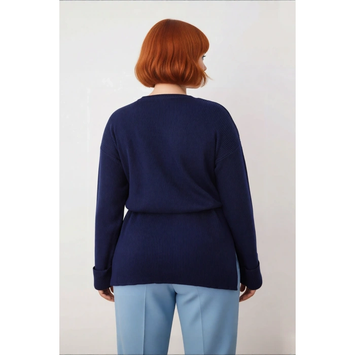 Kadın Tunik Siluet Beli Kuşaklı Düz Desen Bisiklet Yaka Uzun Kollu Relaxed Triko Kazak Kış İçin