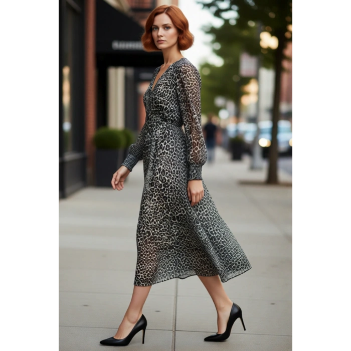 Kadın Uzun Kol V Yaka Skater Siluet Soyut Desenli Midi Elbise Şifon Dokuma Kış Günleri Zarafeti