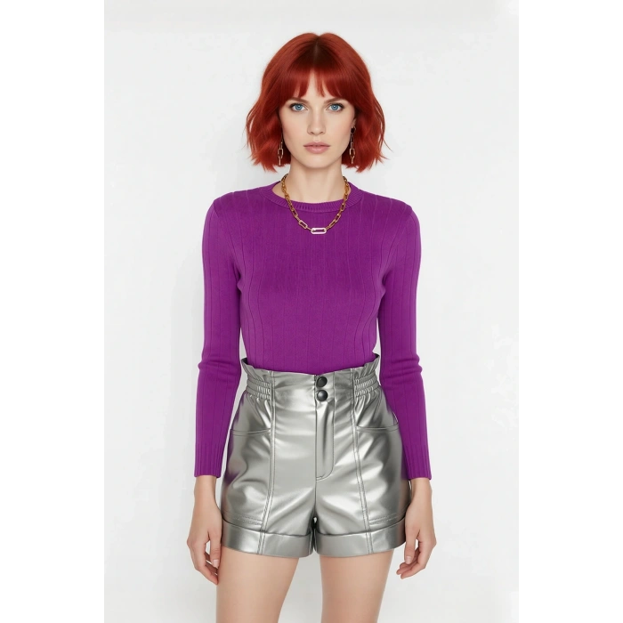 Kadın Uzun Kollu Basic Fitted Bisiklet Yaka Triko Kazak İlkbahar Sonbahar Günlerine Şıklık Katıyor