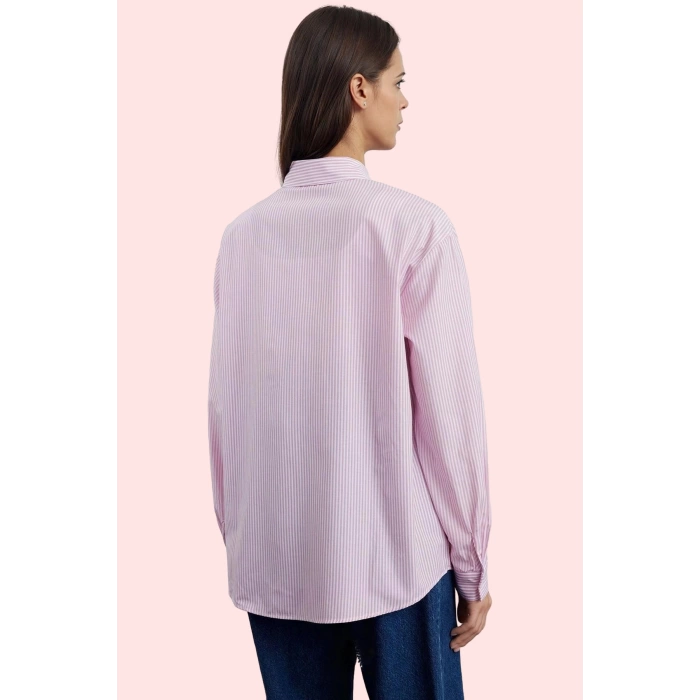 Kadın Uzun Kollu Çizgili Oversize Gömlek Dokuma Kumaş Rahat Günlük Kombinler Modern Tasarım