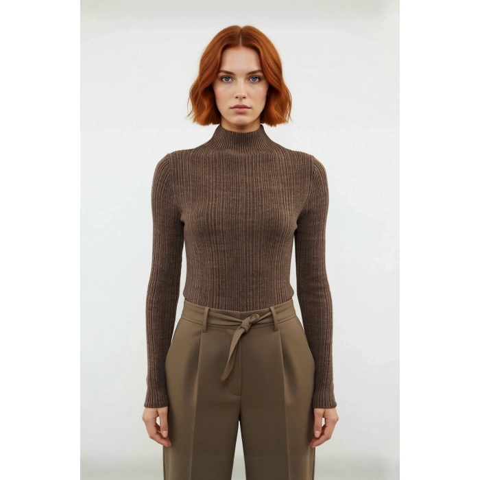 Kadın Uzun Kollu Dik Yaka Fitilli Triko Kazak Fitted Kesim Casual Giyim İçin İdeal Basic Model