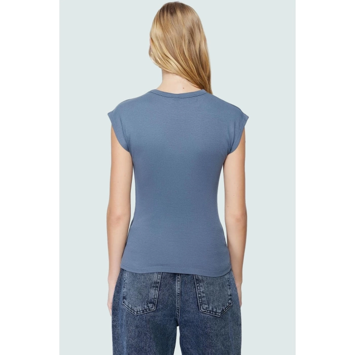 Kadın Viskoz Ribana Fitted Bluz Günlük Yazlık Rahat Kesim Özel Tasarım Seçkin Malzeme