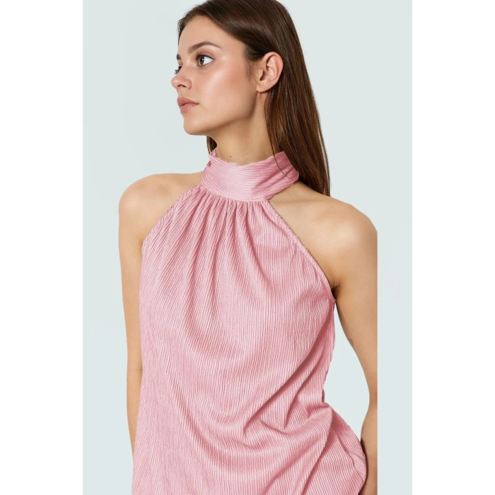 Kadın Yazlık Bluz Halter Yaka Pilise Dokuma Regular Kalıp Polyester Kumaş