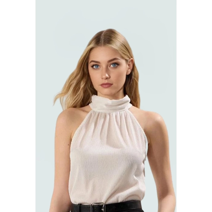 Kadın Yazlık Bluz Halter Yaka Pilise Dokuma Regular Kalıp Polyester Kumaş