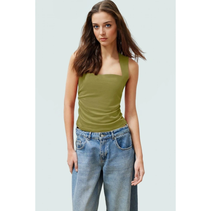 Kadın Yazlık Kolsuz Bluz Pamuklu Rahat Kare Yaka Premium Kalite Modern Stil