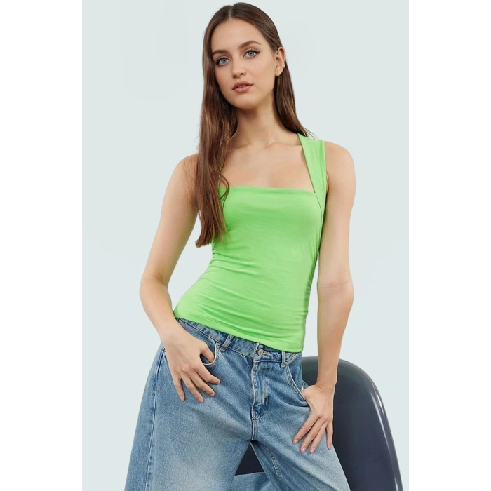 Kadın Yazlık Kolsuz Bluz Pamuklu Rahat Kare Yaka Premium Kalite Modern Stil