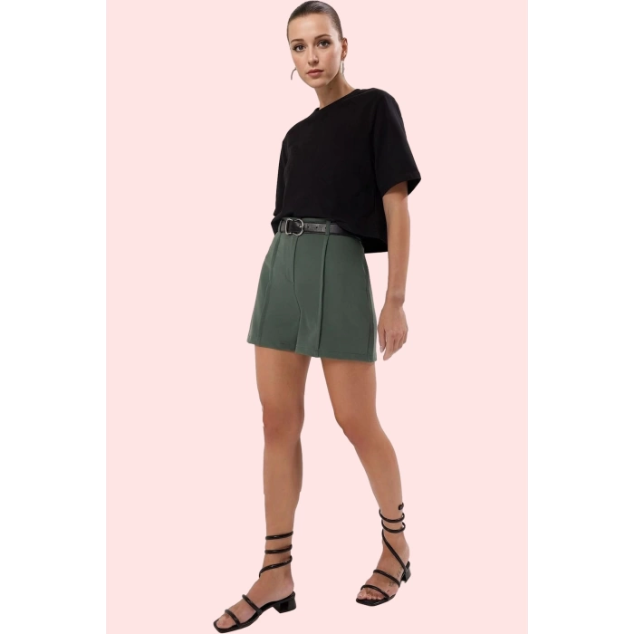 Kadın Yüksek Bel Boru Paça Şort Polyester Elastan Nefes Alabilir Kumaş Yaz Aylarının Vazgeçilmezi