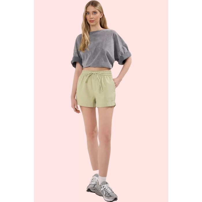 Kadın Yüksek Bel Kısa Şort Geniş Paça Pamuk City Short Model Günlük Kullanım Modern Tasarım