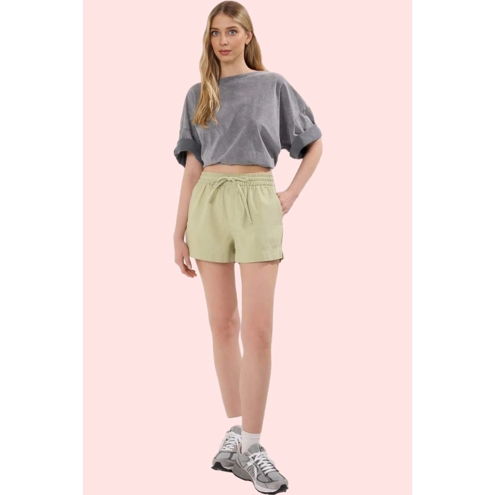 Kadın Yüksek Bel Kısa Şort Geniş Paça Pamuk City Short Model Günlük Kullanım Modern Tasarım