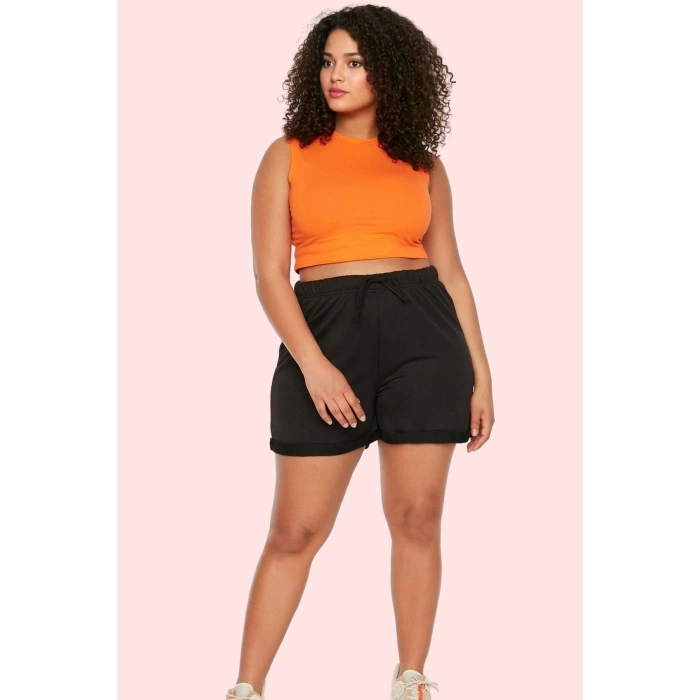 Kadın Yüksek Bel Örme Şort Rahat Straight Kalıp Çift Cepli Günlük Kombinler Modern Tasarım