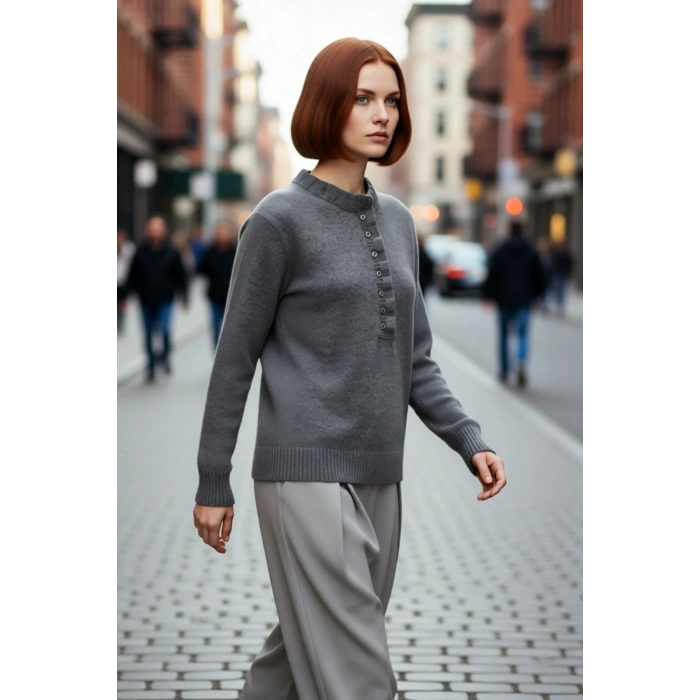 Kadın Yumuşak Dokulu Triko Kazak Regular Kalıp Uzun Kollu Bisiklet Yaka Detaylı Günlük Giyim Şıklığı