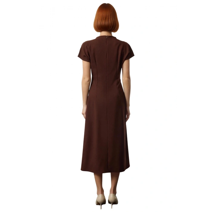 Kadınlar İçin A Kesim Düz Desen Midi Elbise Düşük Kol Ve Büzgü Detaylı Finike Dokuma Zarif