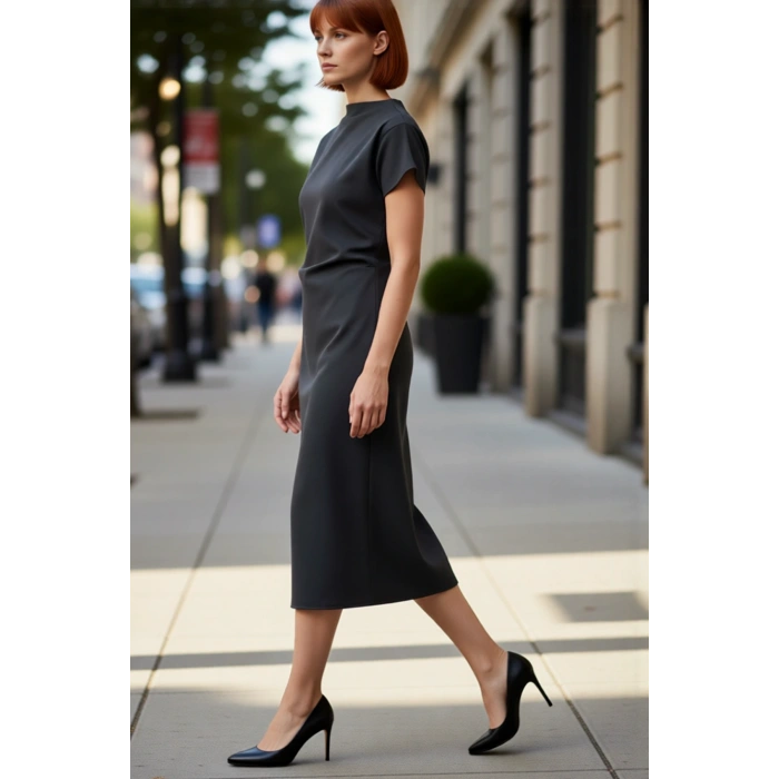 Kadınlar İçin A Kesim Düz Desen Midi Elbise Düşük Kol Ve Büzgü Detaylı Finike Dokuma Zarif