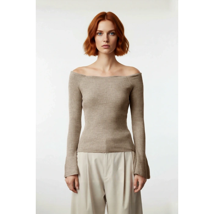 Kadınlar İçin İnce Fitted Carmen Yaka Akrilik Triko Kazak Uzun Kollu Düz Fitilli Tasarım Modelleri