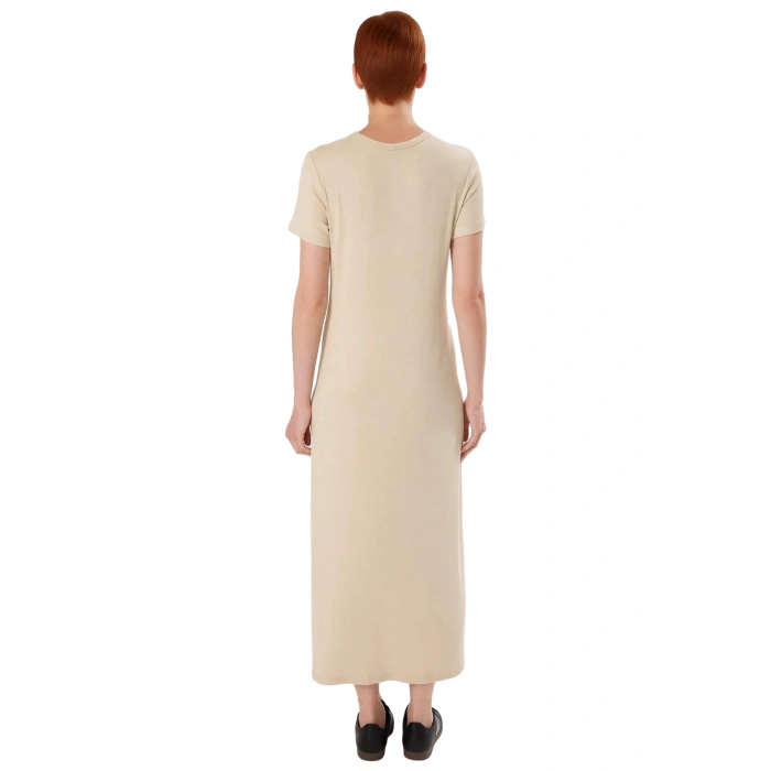 Kadınlar İçin Konforlu Düz Desen Bisiklet Yaka Maxi Boy Örme Elbise Yaz Aylarının Vazgeçilmezi