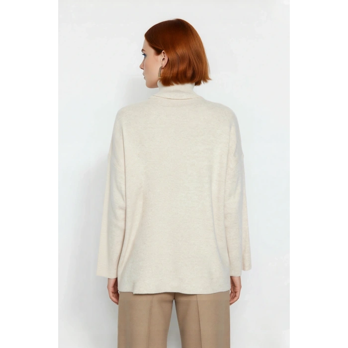 Kadınlar İçin Konforlu Oversize Basic Düşük Kol Balıkçı Yaka Triko Kazak Kış Günleri Şıklığı