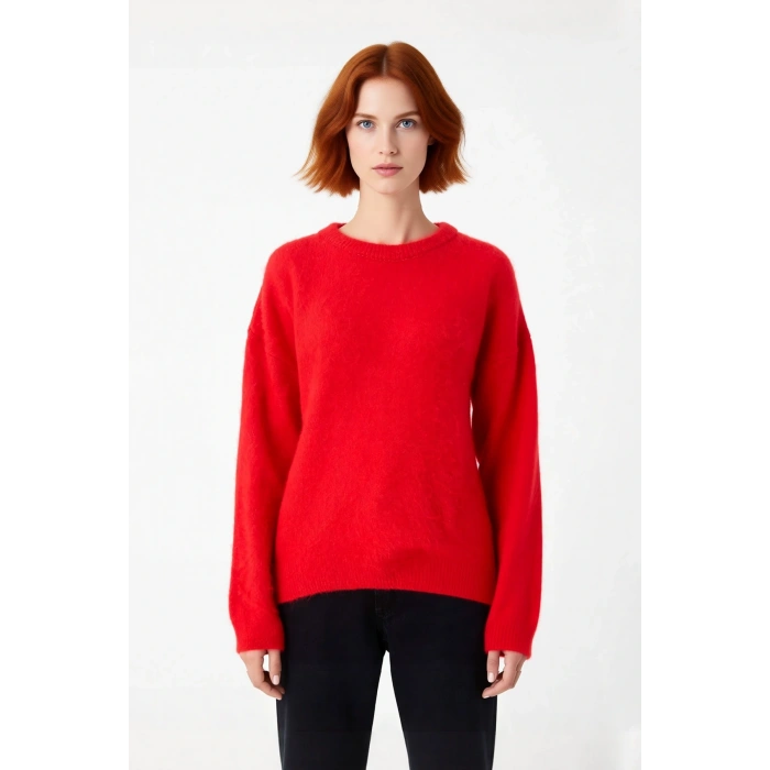 Kadınlar İçin Konforlu Oversize Düz Bisiklet Yaka Düşük Kol Triko Kazak Soğuk Günlerin Vazgeçilmezi