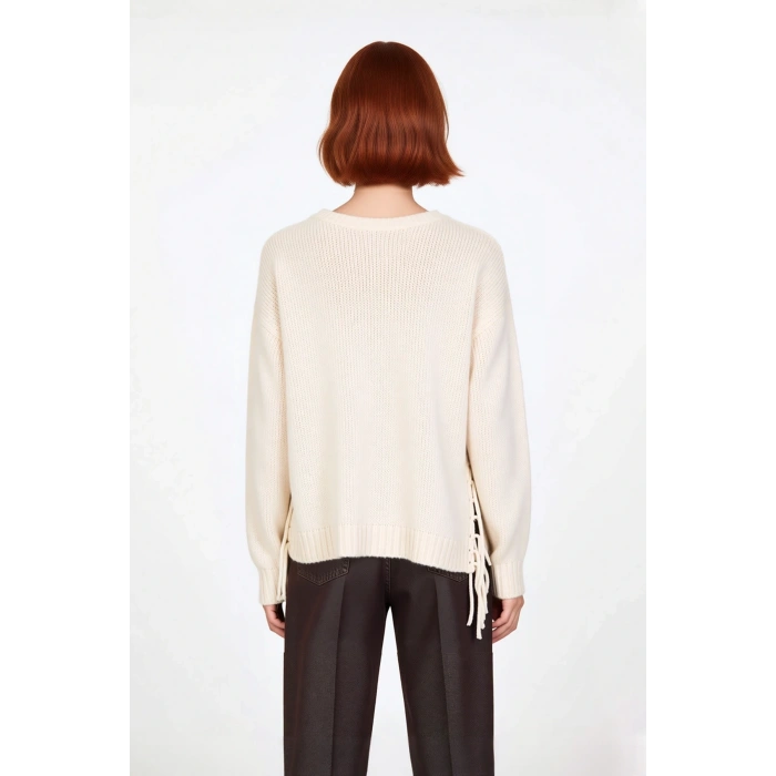 Kadınlar İçin Oversize Kalıp Düşük Kol Triko Selanik Dokuma Püskül Detaylı Kışlık Kazak Kaliteli