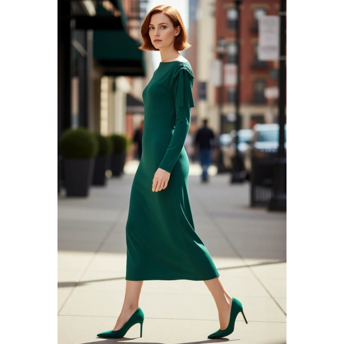 Kadınlar İçin Şık Düşük Kol Uzun Boy Midi A Kesim Örme Sandy Kumaş Bağlama Detaylı Asimetrik Yaka