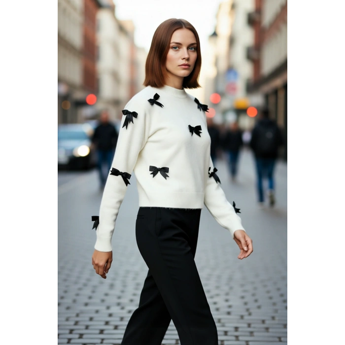 Kadınlara Özel Basic Regular Kalıp Bisiklet Yaka Kurdele Detaylı Triko Uzun Kollu Kazak Kaliteli