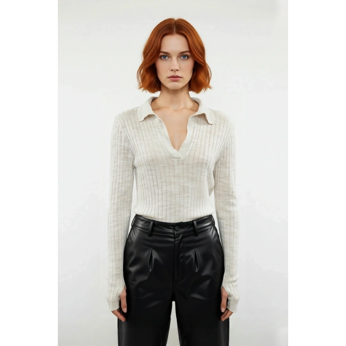 Kadınlara Özel Basic Regular Kesim Polo Yaka Fitilli Triko Kazak Modern ve Konforlu Stil Kaliteli