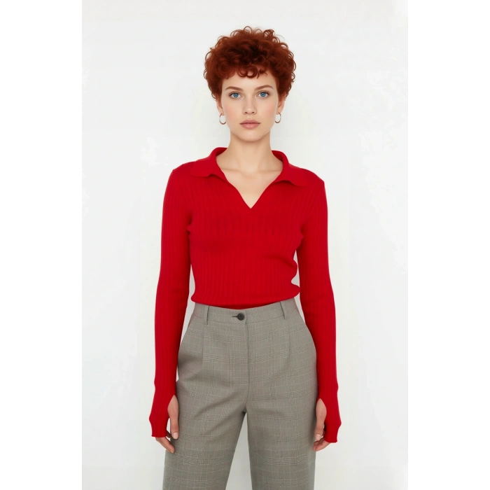 Kadınlara Özel Basic Regular Kesim Polo Yaka Fitilli Triko Kazak Modern ve Konforlu Stil Kaliteli