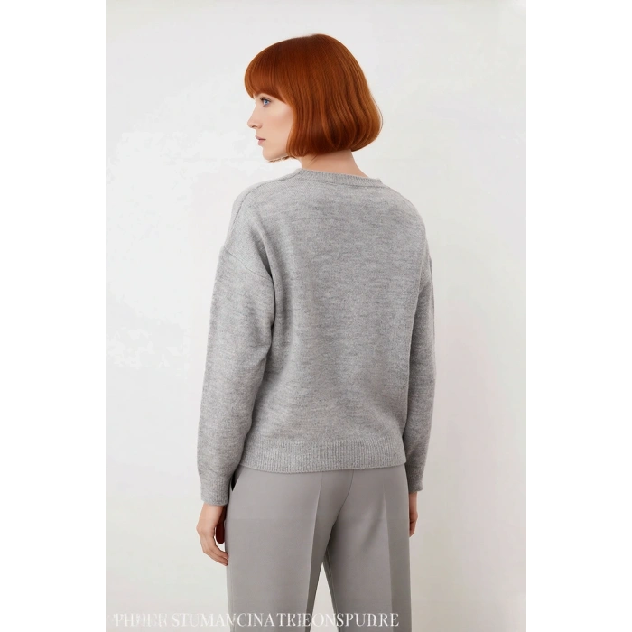 Kadınlara Özel Bisiklet Yaka Nakışlı Çiçekli Gri Triko Kazak Günlük Kış Stili Kaliteli Şık