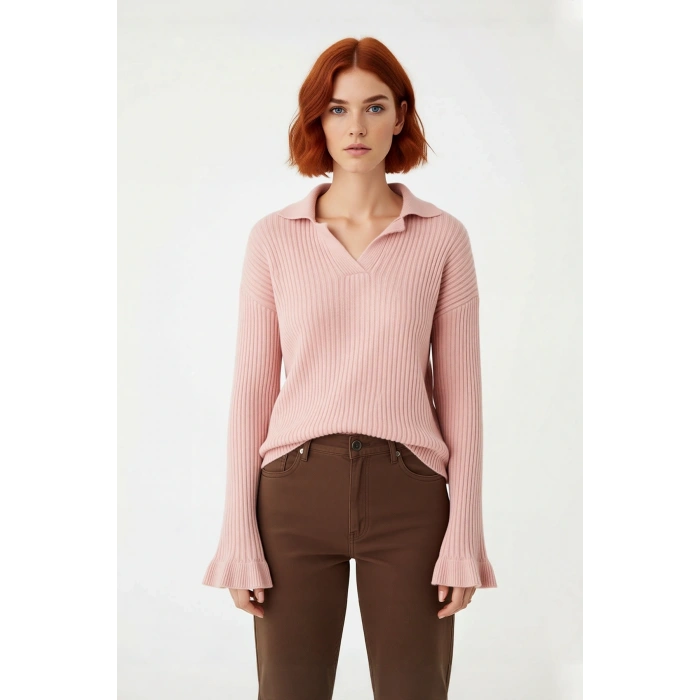 Kadınlara Özel Regular Kalıp Apaş Yaka Triko Kazak Volanlı Kol Detaylı Kışlık Şıklık Kaliteli