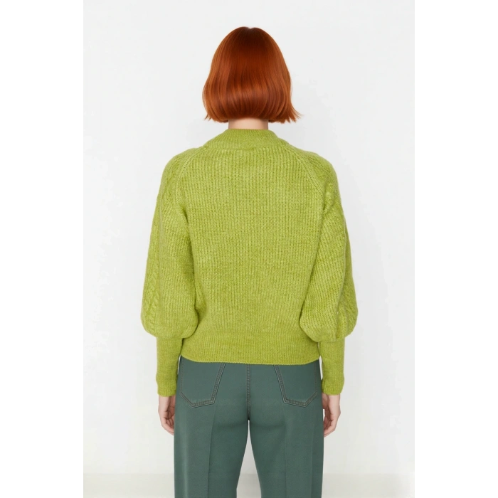 Kadınlara Özel Regular Kesim Saç Örgü Detaylı Triko Kazak Dik Yaka Balon Kol Kışlık Giyim Kaliteli