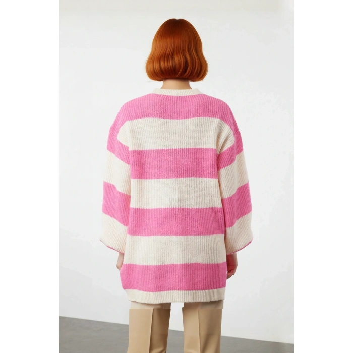 Kadınlara Özel Relaxed Fit Bisiklet Yaka Çizgili Desenli Uzun Kollu Triko Kazak Günlük Şıklık