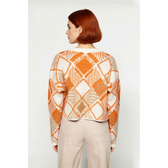 Kadınların Gardırobuna Şıklık Katacak Rahat Oversize Baklava Desenli Triko Kazak Kaliteli Şık