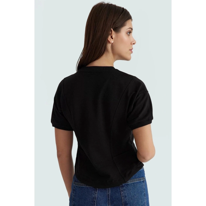 Kısa Kollu Bluz Örme Kumaş Bisiklet Yaka Fitted Yazlık Kombinler İçin Uzun Ömürlü