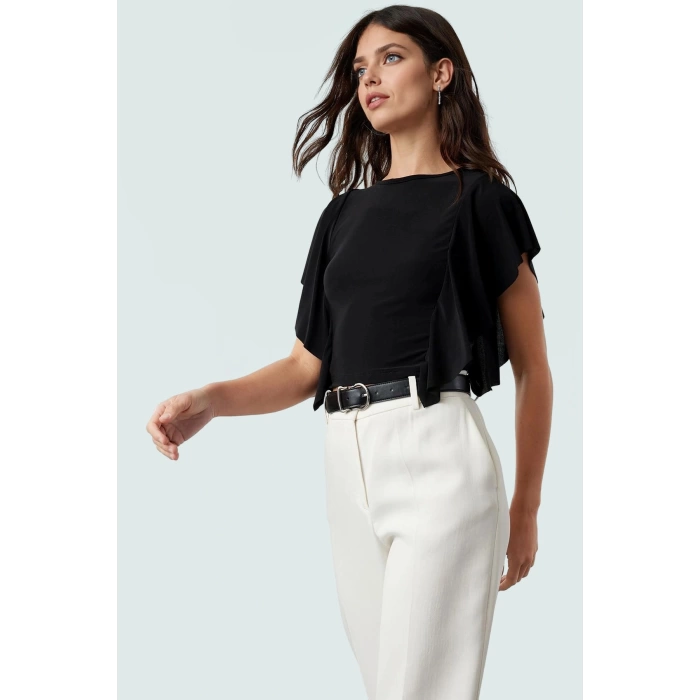 Kısa Kollu Kadın Bluz Polyester Örme Crop Bisiklet Yaka Günlük Stil Zarifane Tasarım