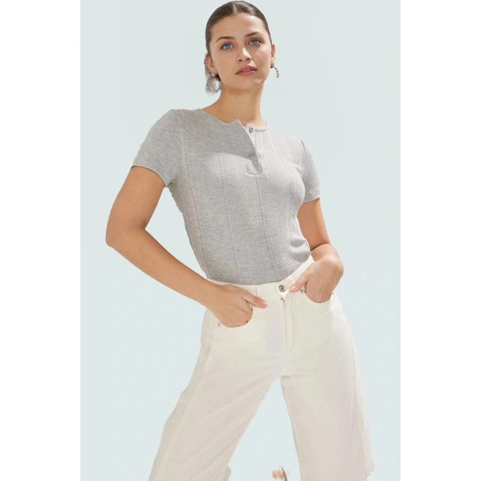 Kısa Kollu Örme Bluz Regular Boy Fitted Kalıp Bisiklet Yaka Yazlık Yüksek Kalite