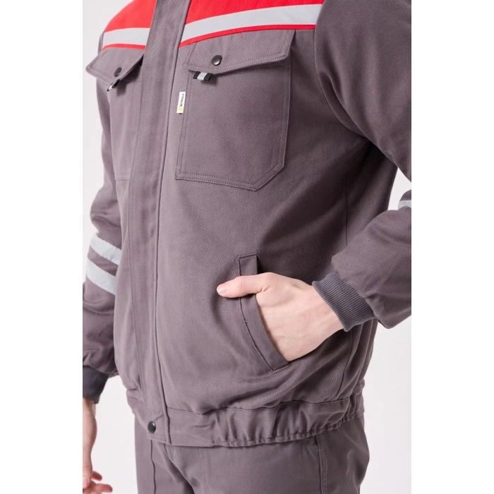 Kışlık İş Montu GriKırmızı Reflektörlü Gabardin Royal Mont İçi Kapitoneli Sıcak Tutan